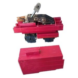 Westinghouse DS840 Stationary Contact & Upper Terminal with Arc Extinguishing...